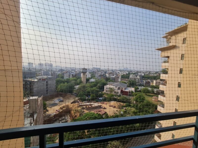 Central Park-1,3BHK+SR,1900 Sq.Ft. Luxury Apartment Golf Course Road, Gurgaon@9810010820