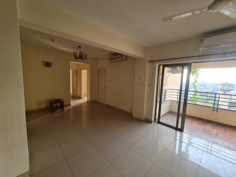Central Park-1,3BHK+SR,1900 Sq.Ft. Luxury Apartment Golf Course Road, Gurgaon@9810010820