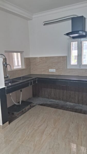 300 sq.yds 5 BHK Independent Kothi Available for Rent in DLF Phase-1, Gurgaon