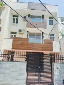 3BHK Independent Kothi for Rent in E-Block, DLF Phase 1, Gurgaon | 150 Sq. Yards@9811594449