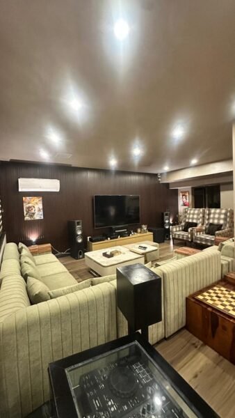 🏡 **FOR SALE | DLF PHASE 1, GURGAON** **